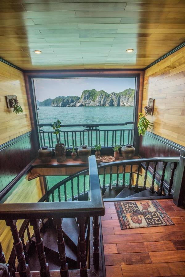 Hotel Cozy Boutique Cruise Dong Khe Sau Exterior foto